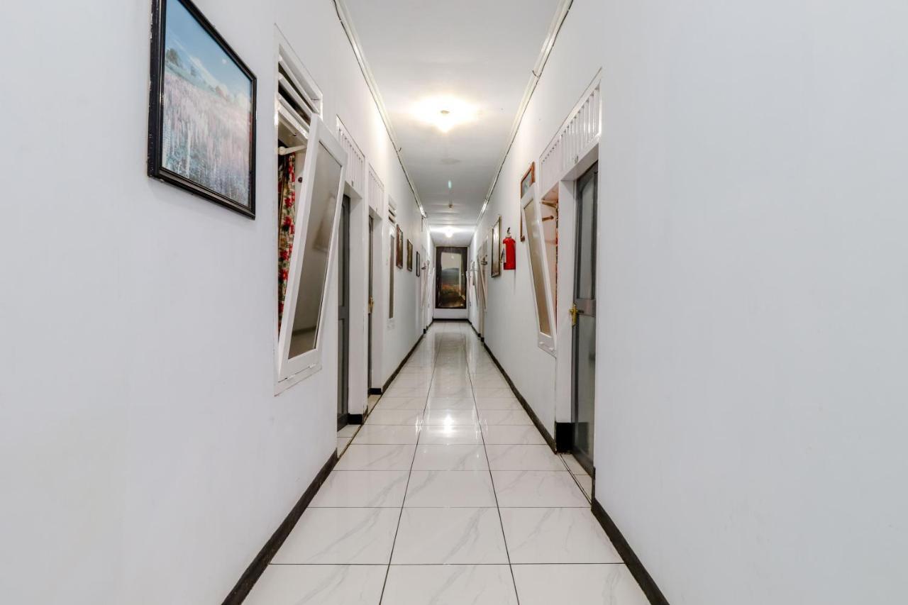 Hotel Bintang Malang Exterior foto